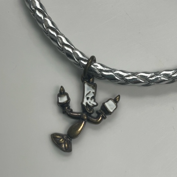 Lot of 5 Disney bracelets. - Picture 5 of 8